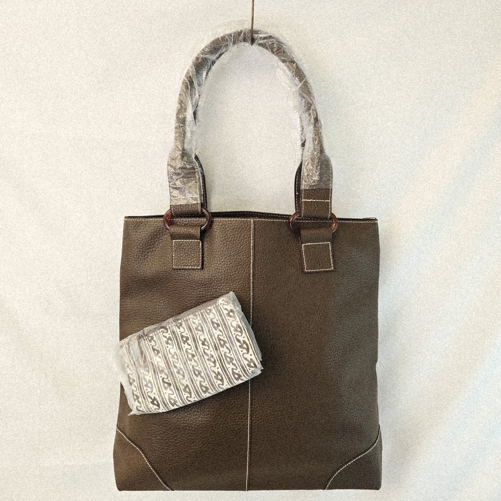 Estee Lauder Brown Long Tote with matching cosmetic bag set NEW